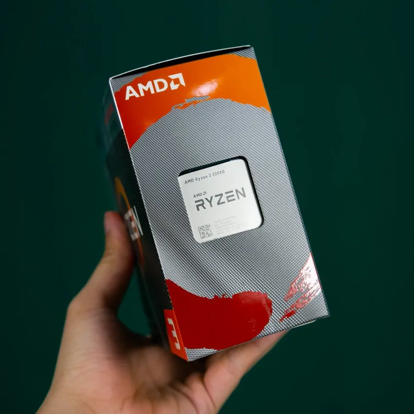 CPU AMD Ryzen 3 3200G (3.6GHz turbo up to 4.0GHz, 4 nhân 4 luồng, 4MB Cache, Radeon Vega 8, 65W) - Socket AMD AM4